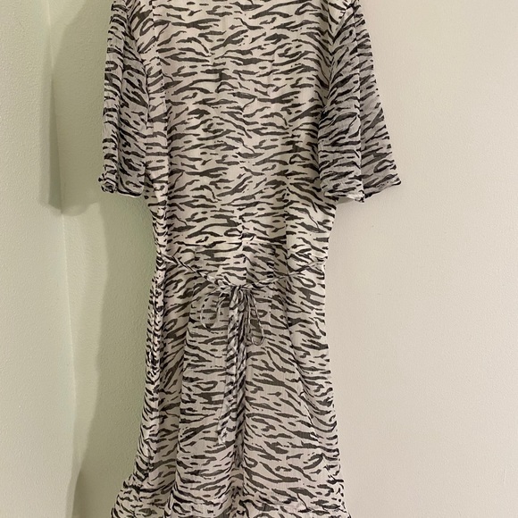 NWT Abercrombie Ladies Dress - Picture 2 of 3